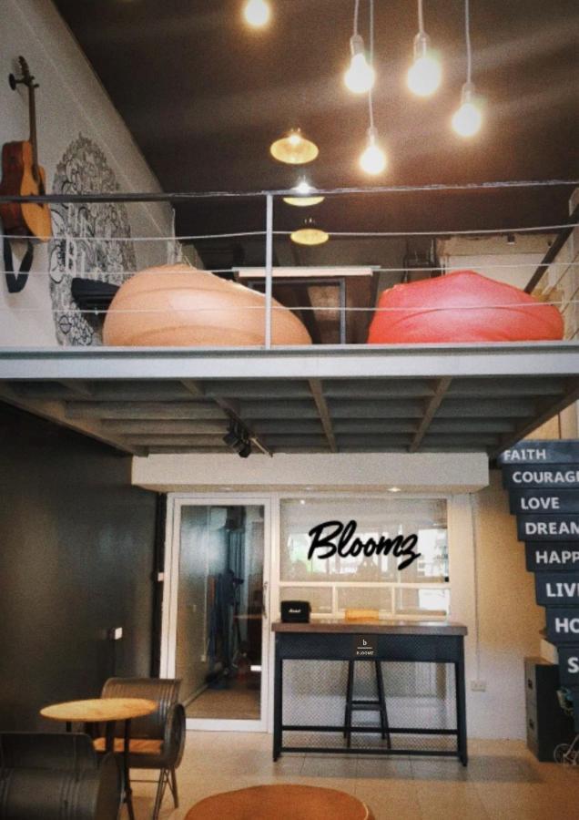 Bloomz Hostel Chiang Mai Eksteriør bilde