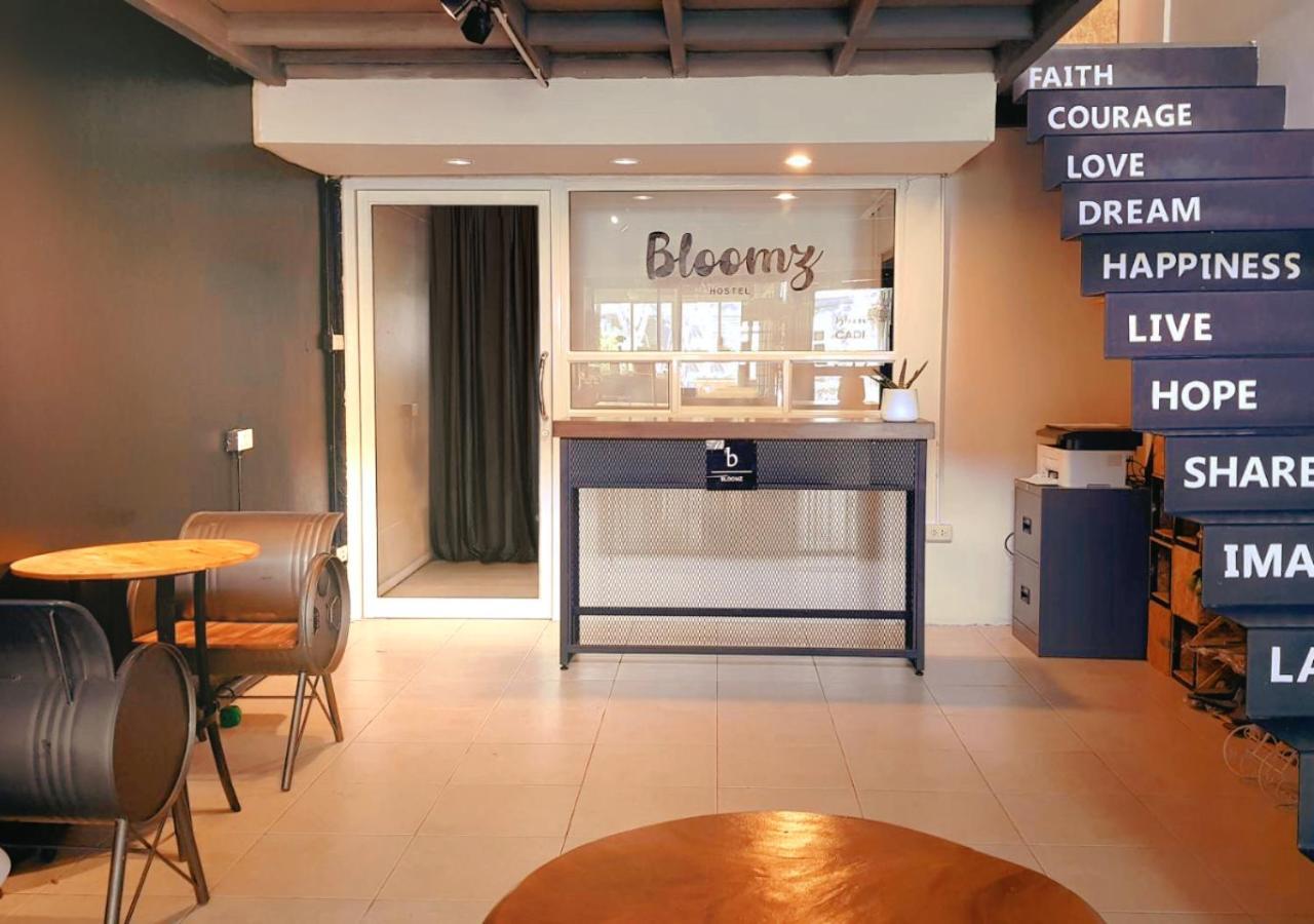 Bloomz Hostel Chiang Mai Eksteriør bilde