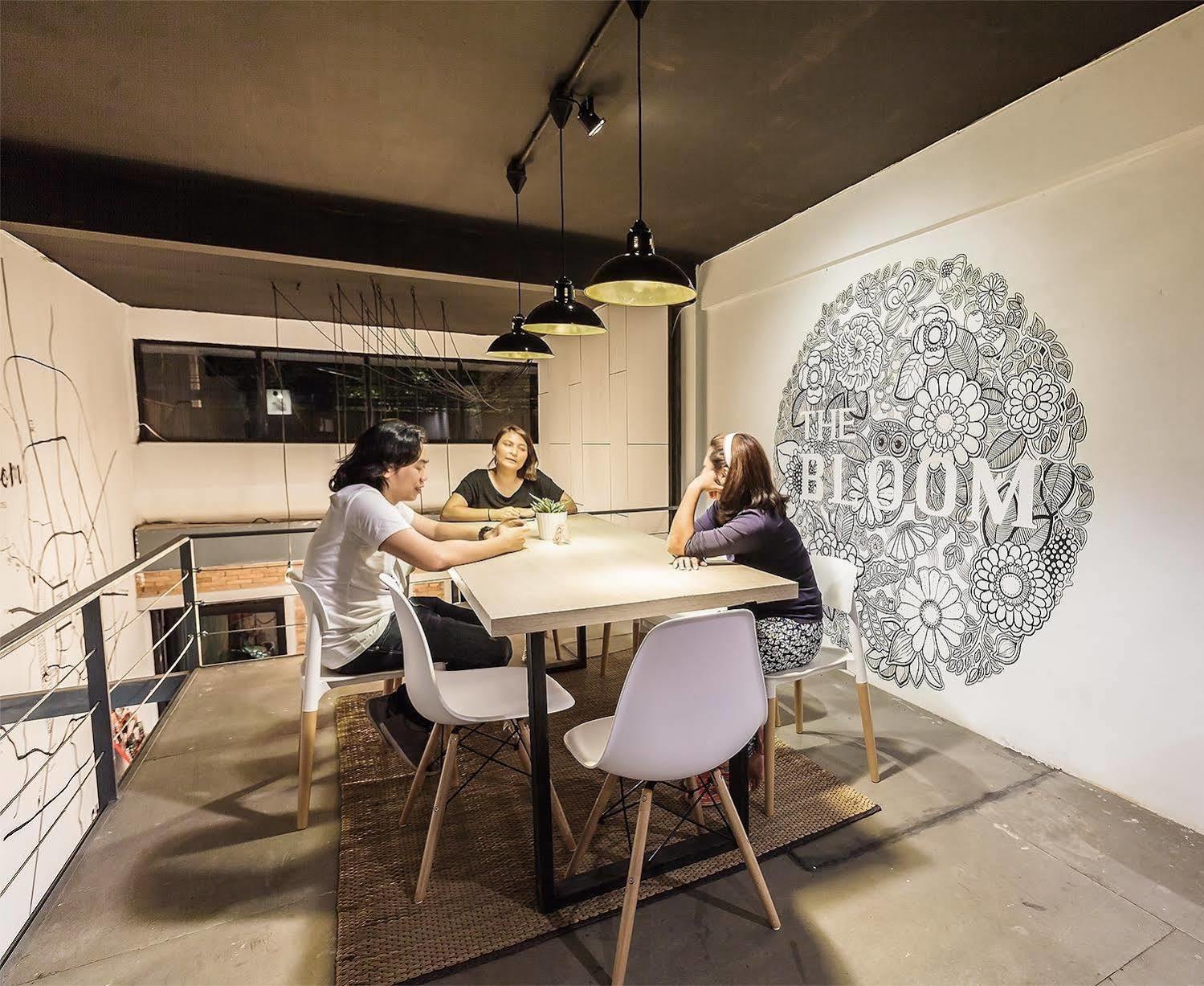 Bloomz Hostel Chiang Mai Eksteriør bilde